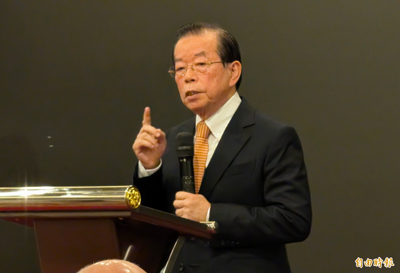 力挺「不副署」惡法! 謝長廷:不敢提倒閣是沒信心獲人民支持