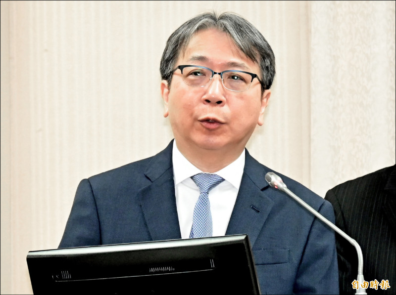 蔡明彥:共軍鎖定日機後 美軍大動作反制 中共遼寧艦僅演訓16天 歷來最短