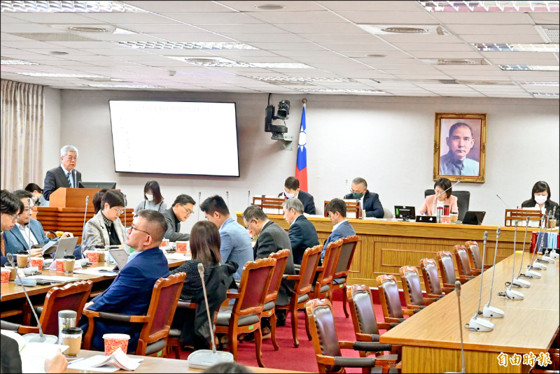 助理費除罪化公聽會 學者:助理費非委員薪資 會有稅賦問題