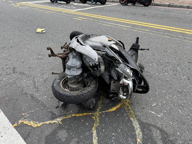 19歲年輕人開車釀禍 馬公年近80女騎士慘死