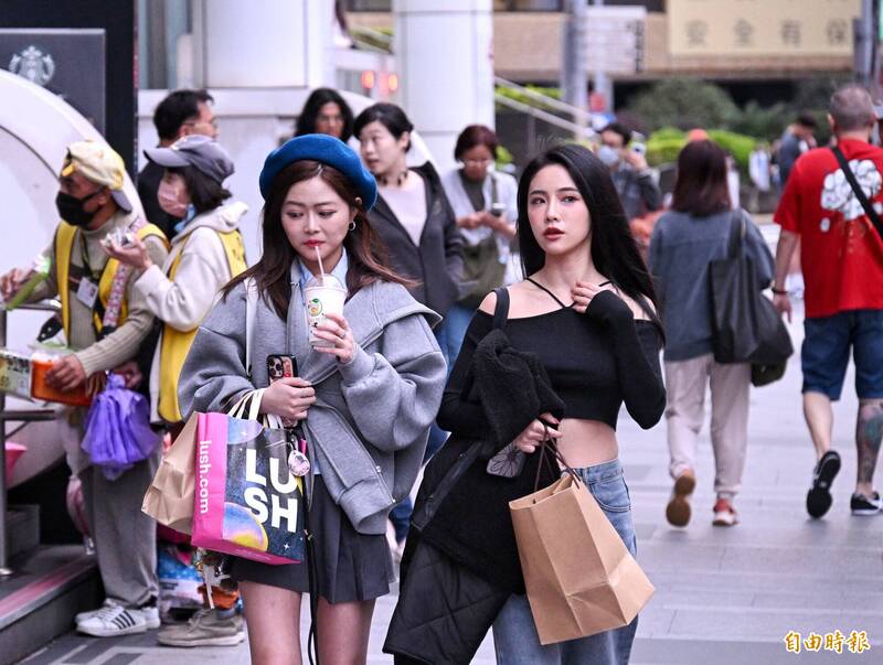 水氣來了!今入夜起容易有雨到週末