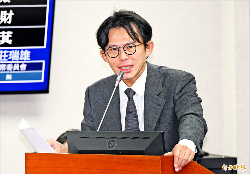 黃國昌:將提案彈劾賴清德