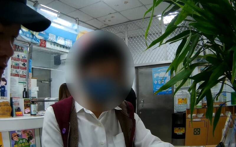 台灣不會領不到錢!誤信網路影片急清空存款 這句話讓恐慌中配破防