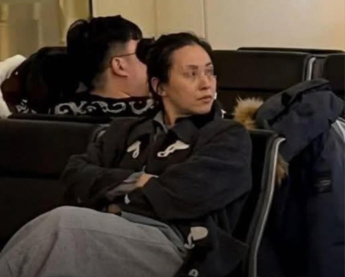 中國女機場飆罵台遊客!矢板明夫揭日網反應:野蠻令人瞠目結舌