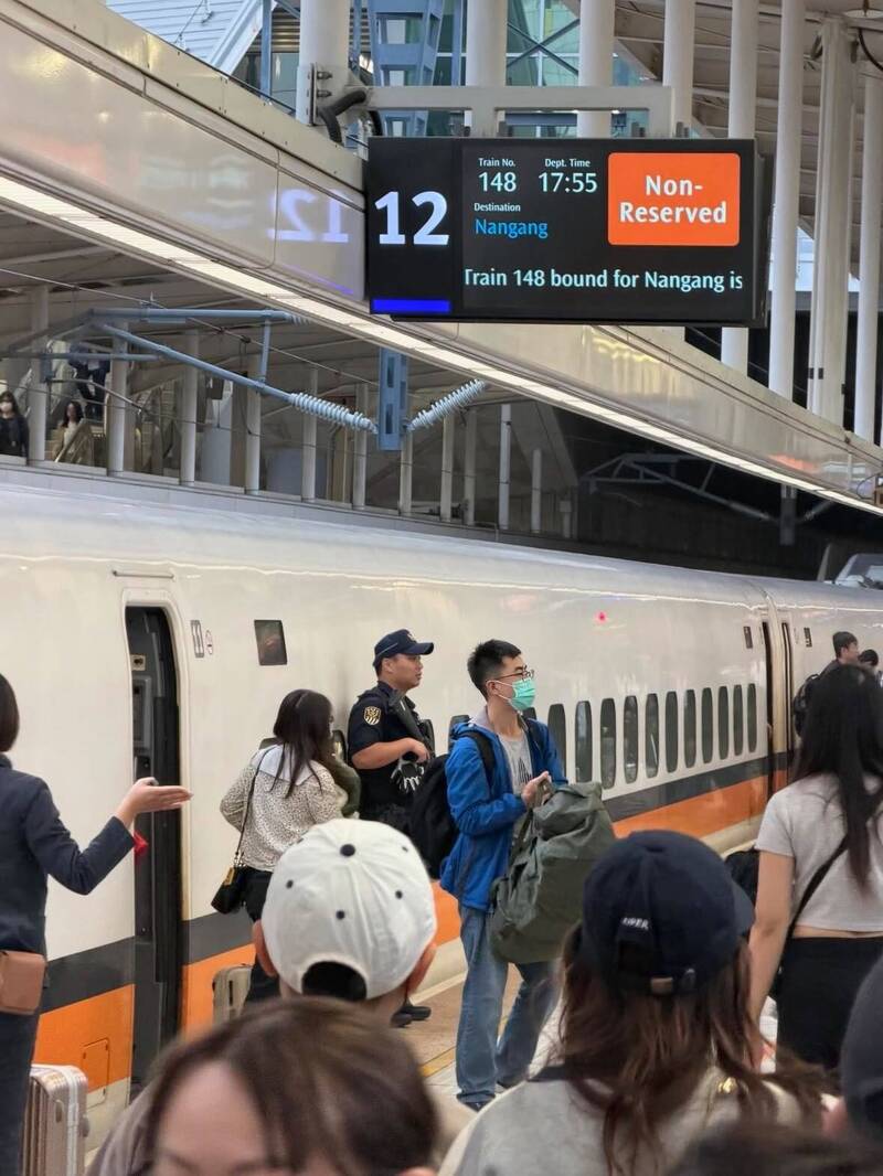 高鐵144車次整列旅客下車 高鐵公司:配合安檢更換車組