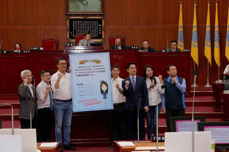 無差別攻擊後基層警恐出走 北市議員籲調升「首都警消勤務加給」