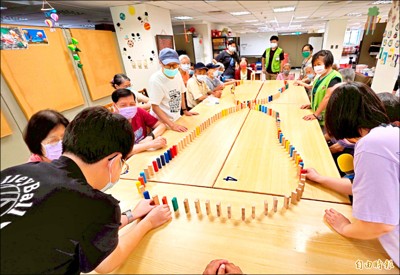 元旦新制!長照3.0 放寬年輕型失智申請長照/持續優化照護資源布建、專業人才培訓 及早介入延緩失能