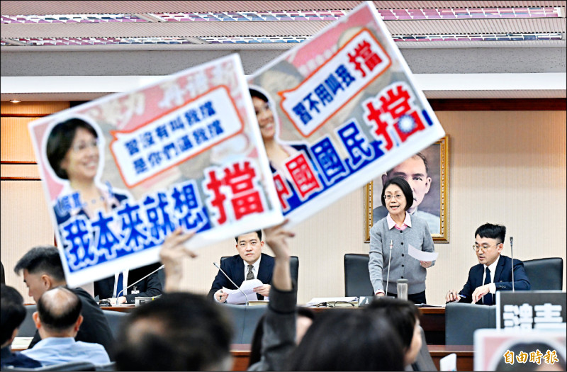 藍澄清絕未「赴中領旨」 翁曉玲：國安局、調查局白幹的嗎