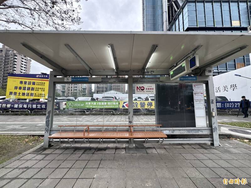 基隆有飛機艙、新北結合幾米繪本 北市公車亭挨批沒特色