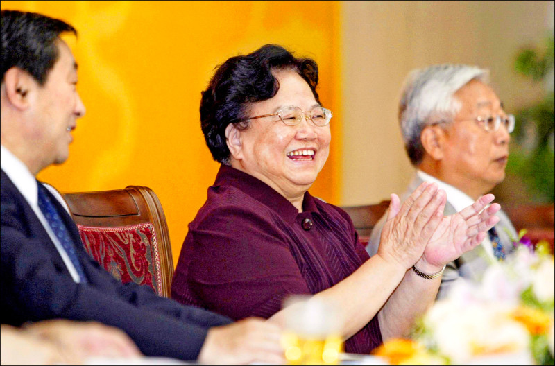 低出生率箭靶 中共一胎化推手逝世