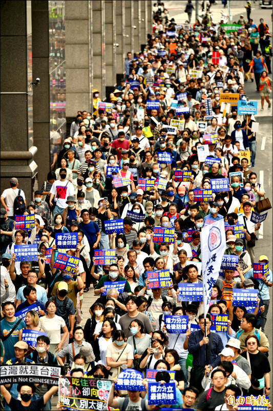 憲法法庭宣判憲訴法修正案違憲 逾千位學者、律師連署力挺判決