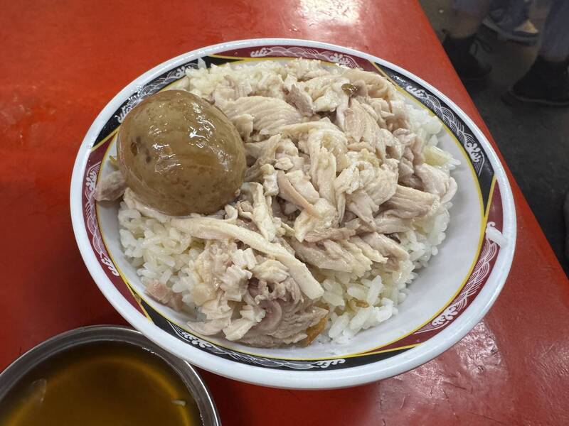 日本部落客大讚「台灣親子丼」很美味 網見照全笑翻