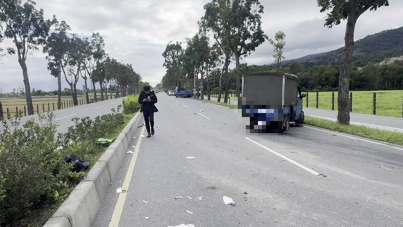 台9线273公里花莲玉里路段昨天（29日）发生一起死亡车祸，一辆货车与63岁温光亮牧师的小货车发生追撞事故。（民众提供）