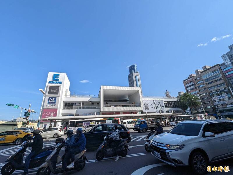 基市府凌晨進入東岸商場換鎖！NET控違法索賠2139萬 裁定曝光