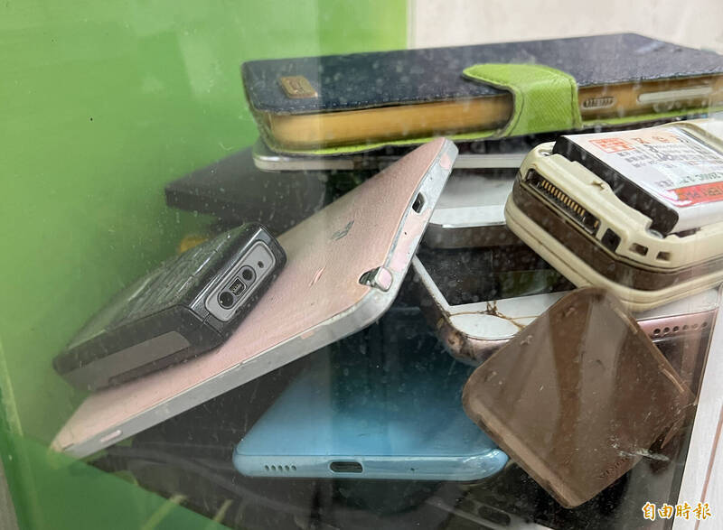 手機回收新制明年元旦上路 環境部:業者循環率應達15%