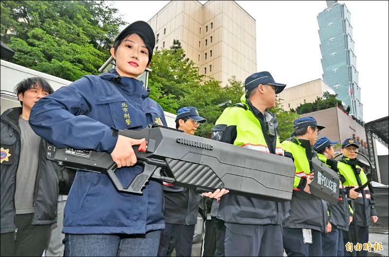 台北跨年晚會3處安檢 3014人力維安