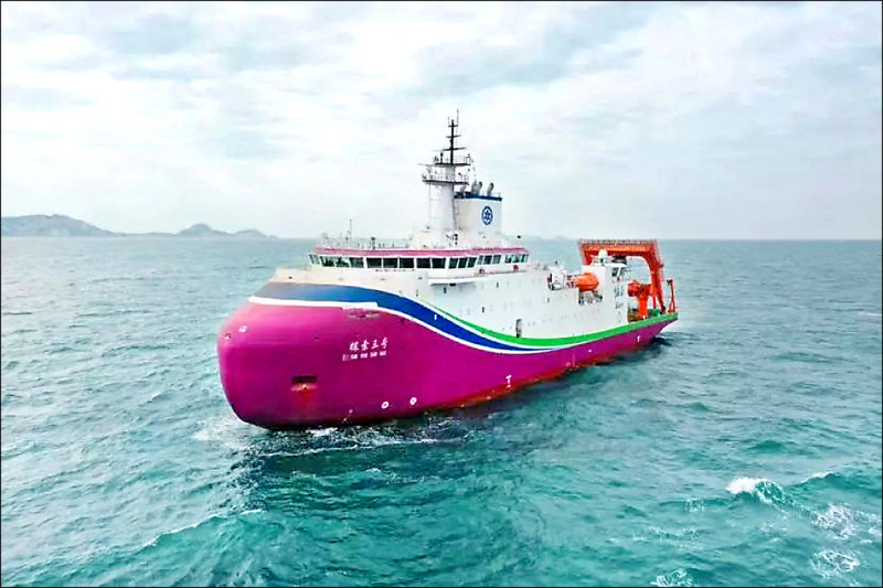 中共圍台軍演同日》中國科研船現蹤呂宋島外海 菲海防機攔查