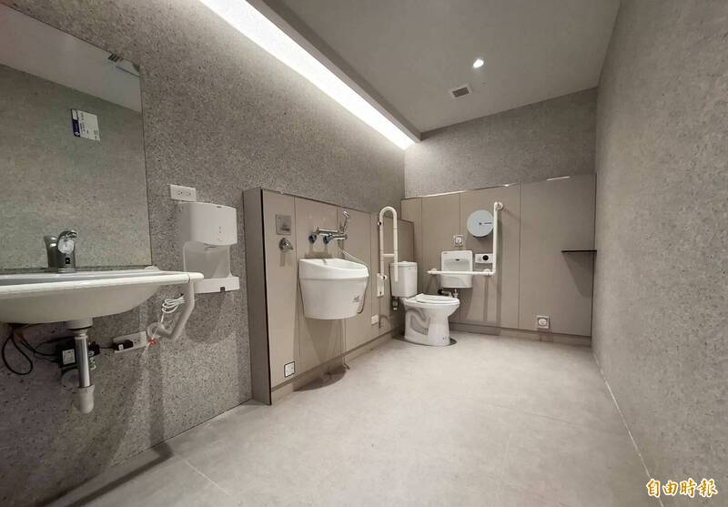 北橫遊客中心整建 兼具性別與全齡及智慧化公共廁所