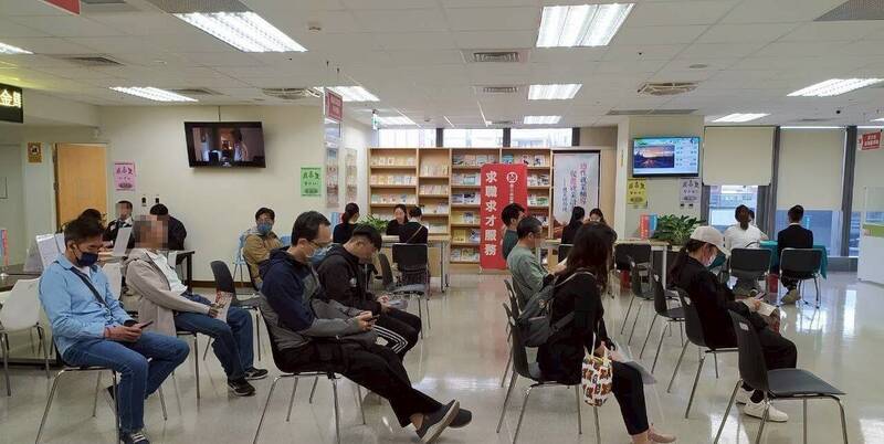 北市就服處釋905個工作機會 時薪最高達650元