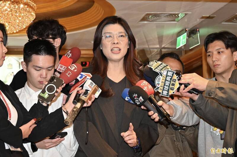 美智庫點名「呼應中共敘事」 鄭麗文:配合民進黨造謠供應鏈