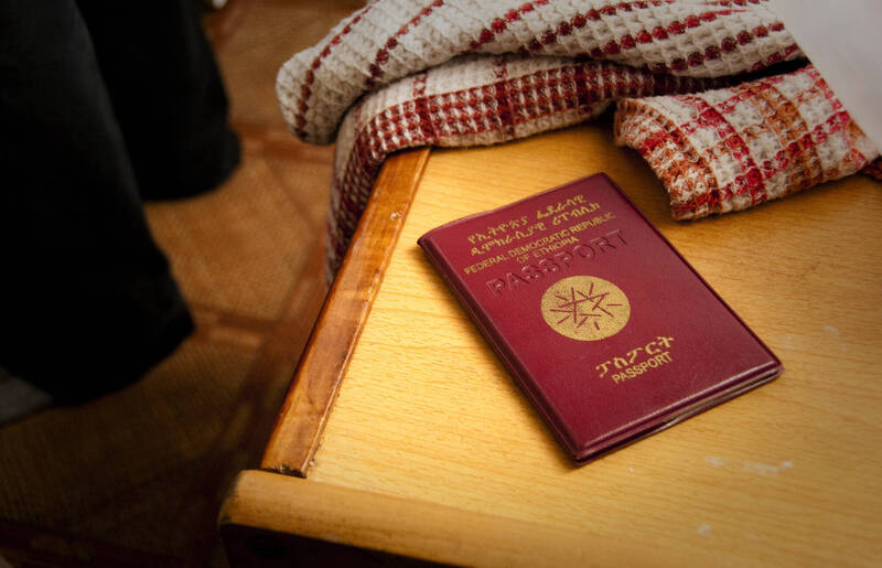 川普政府擴大簽證限縮制度 再增7國需繳交高額保證金