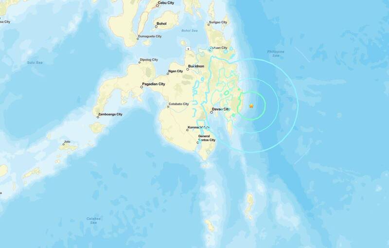 菲律賓西部近海在今(7日)中午11點02分發生規模6.7的強震,隨後規模下修到6.4。(圖擷自USGS) 菲律賓西部近海在今(7日)中午11點02分發生規模6.7的強震,隨後規模下修到6.4。(圖擷自USGS)