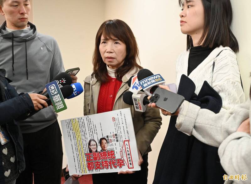 幕後》陳昭姿之前沒簽兩年條款 柯文哲「挖角」允諾：代孕完成再卸任