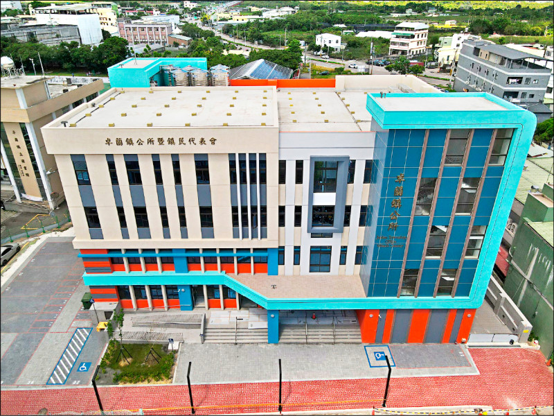 中央補助1億 卓蘭公所新大樓落成