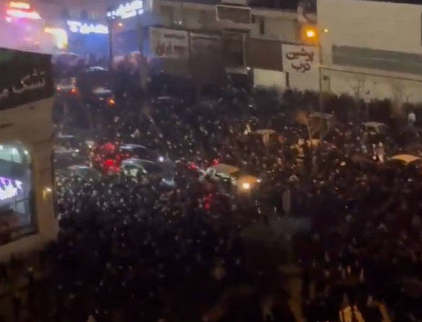 伊朗反政府示威42死逾2000人被捕 詳細時間軸一次看