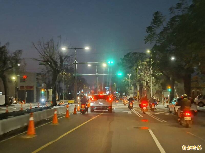 民怨馬路如賽車道 竹市公道五路施工挨批