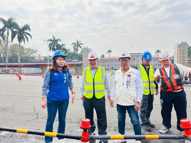 1100萬刨鋪改善高雄凱旋路 1/15完工