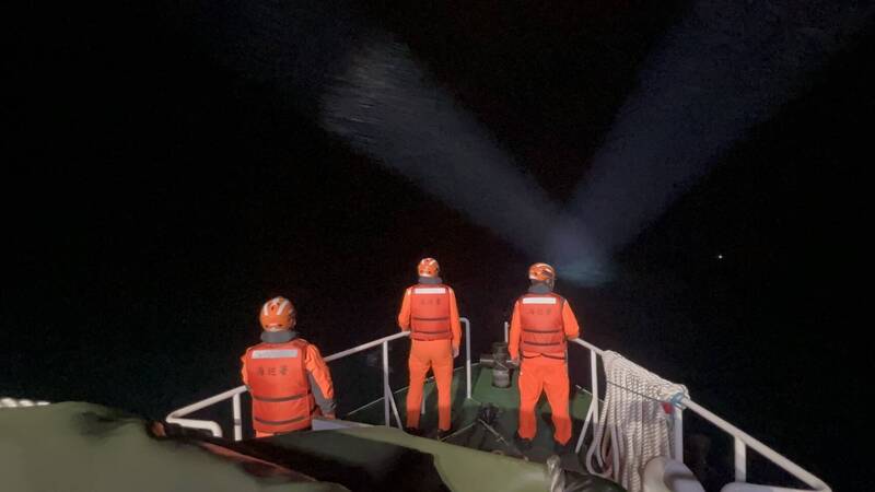 持續日夜不停搜救辛柏毅 軍方:新跡證都會公布