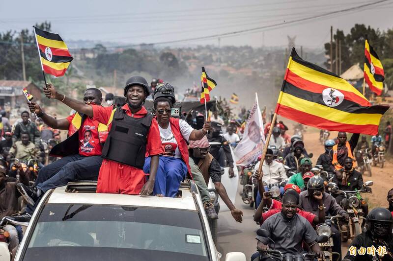 突破打壓!烏干達反對派巧妙改造國旗 發動「抗議投票」