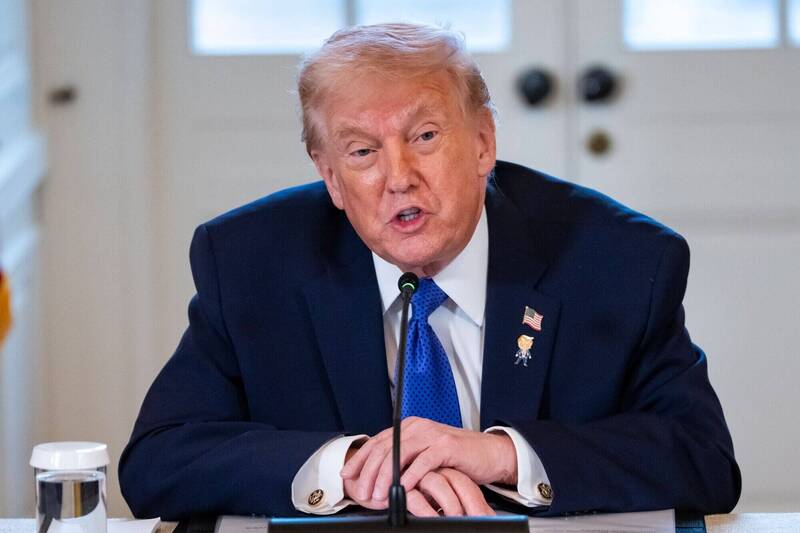 ���޿��ӣ�12�������ط�ί������