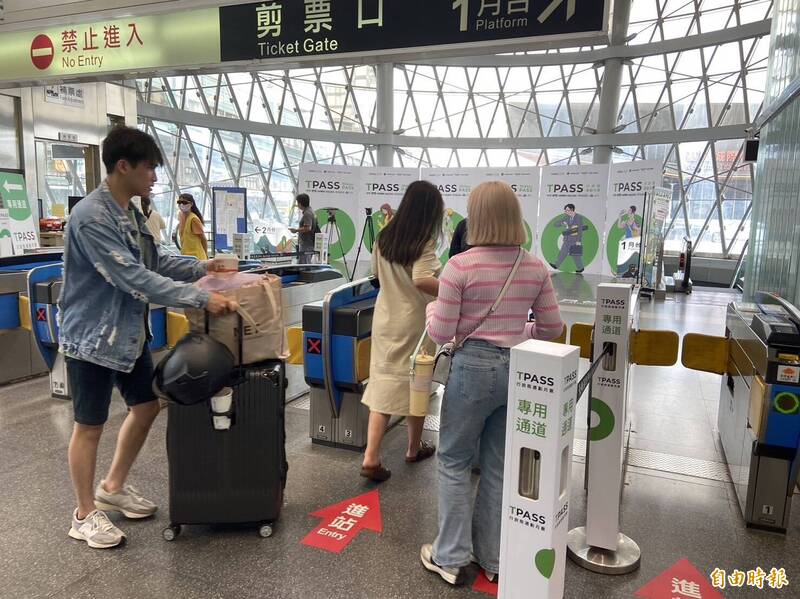 通勤族憂TPASS卡關 謝國樑保證基隆通勤族不受影響