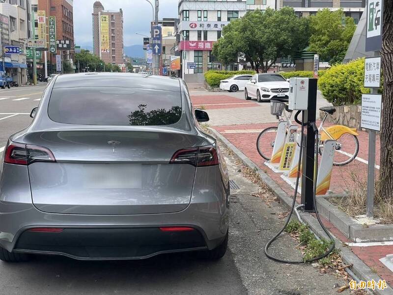 苗縣公有電動車充電樁 1/16正式營運至2/28有優惠