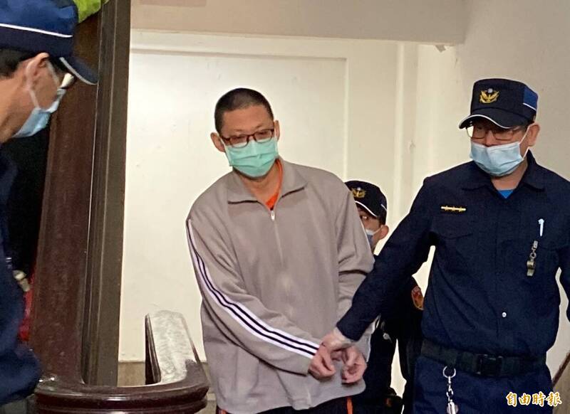 幼兒園之狼毛畯珅入獄變瘦 為另案40名受害女童出庭不發一語