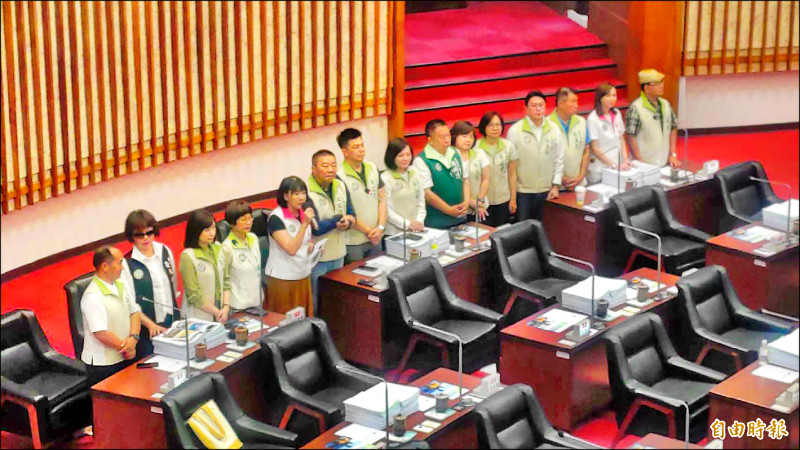 力拚過半 民進黨高市議員擬提34席