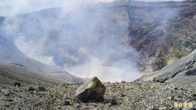 驚傳直升機墜毀!空中俯瞰火山口  阿蘇山觀光「王牌行程」