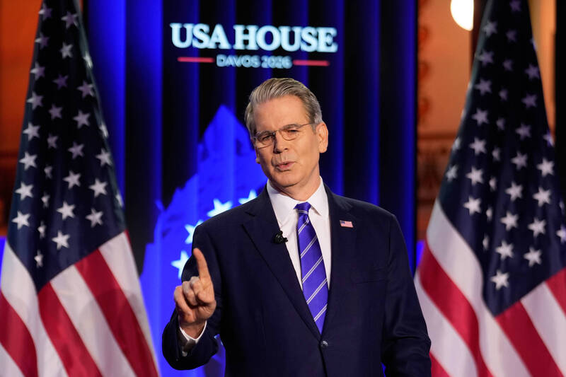 美要歐盟別激動！先聽川普買格陵蘭理由 酸馬克宏先管好法國