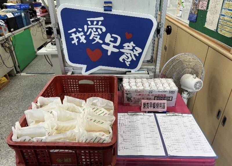 媚登峯捐200萬助清寒學生早餐補助 公私協力打造溫暖社會支持網絡