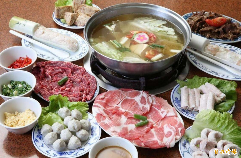 火鍋自助吧出現「1奇怪食材」 網崩潰喊：很想尖叫