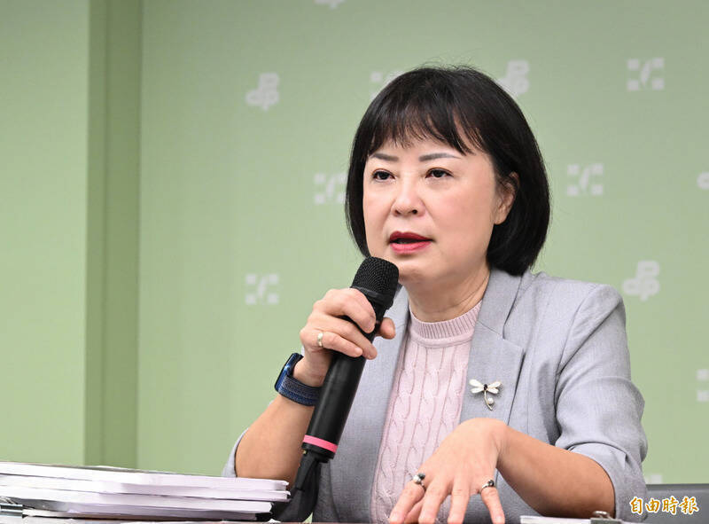 藍提3對3電視辯論總預算 林月琴轟:丟光立委的臉