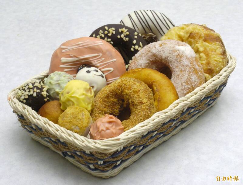 甜甜圈店「無招待兒童」帶6歲兒進店買外帶遭拒 店家澄清了