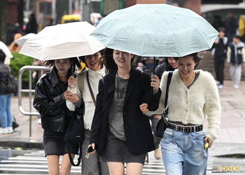 週二轉濕冷！北東有短暫雨 中部以北低溫15度