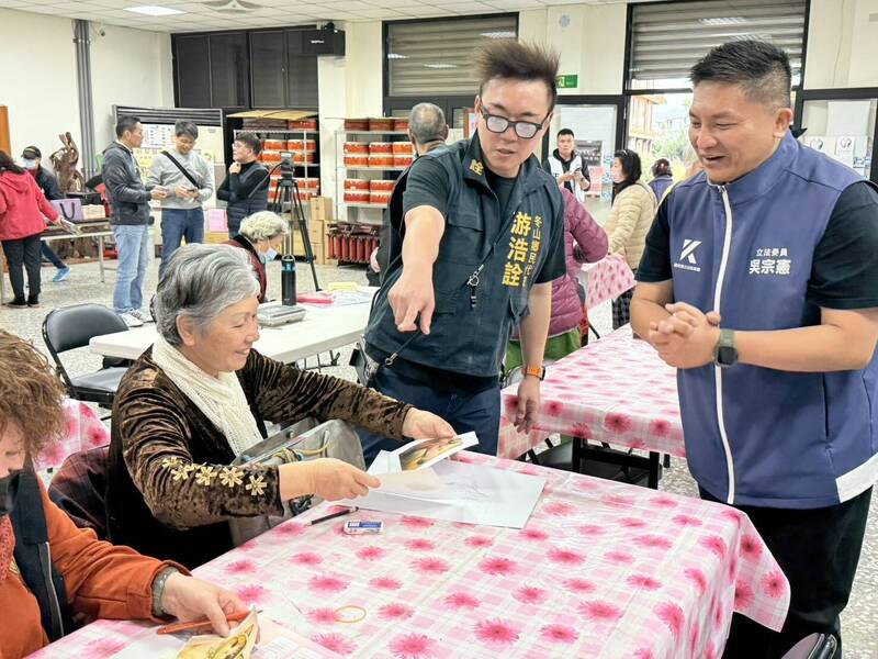 爭取國民黨宜蘭縣長提名 吳宗憲拋70歲以上免健保費競選支票