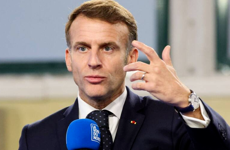 法國國民議會通過法案 禁青少年使用社媒 馬克宏稱重大一步