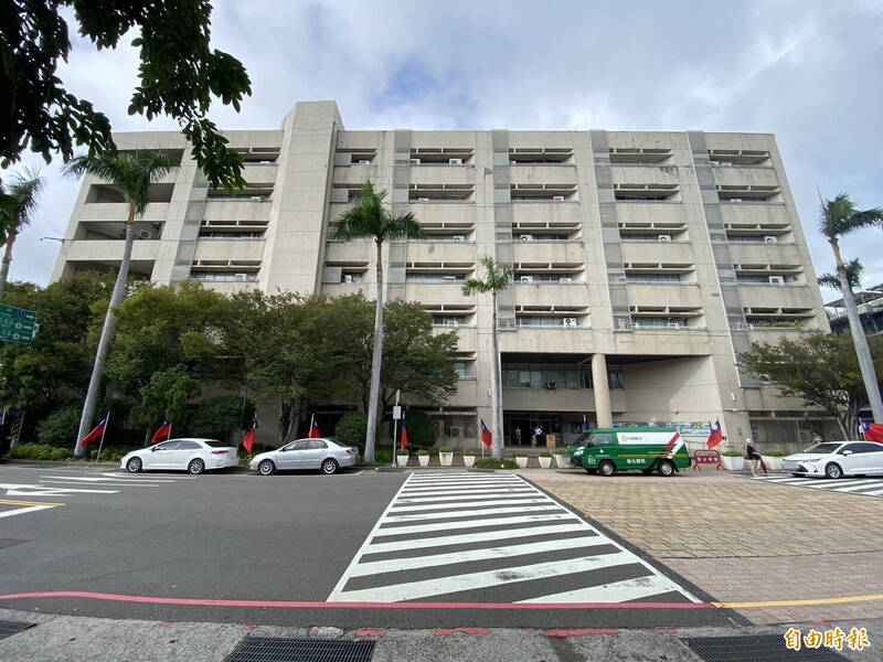 彰化臨時僱員欠賭債!竟偽造縣長王惠美戳印 詐騙北斗百年肉乾名店