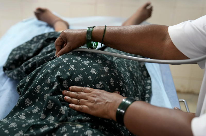 悚!印度助產士接生硬拉 男嬰「身首分離」當場死亡