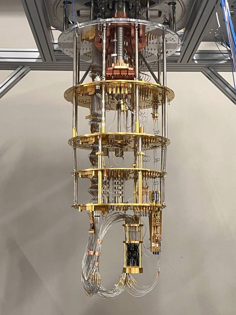 中研院發表20位元超導量子電腦 製程實力躋身全球領先行列